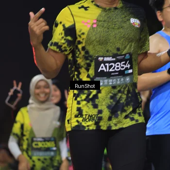 Runner Photo 6956201