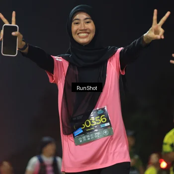 Runner Photo 6956213