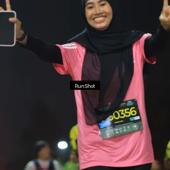 Runner Photo 6956215