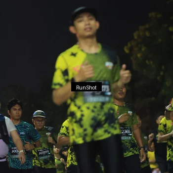 Runner Photo 6956228