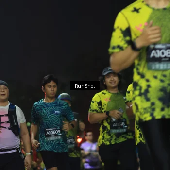 Runner Photo 6956233