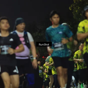 Runner Photo 6956236
