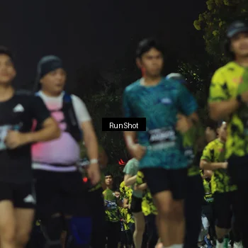 Runner Photo 6956237