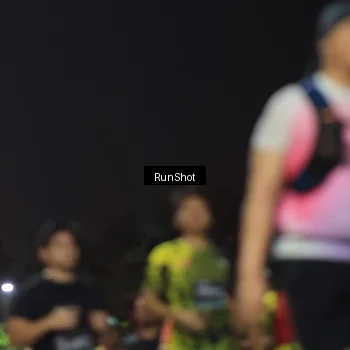 Runner Photo 6956255