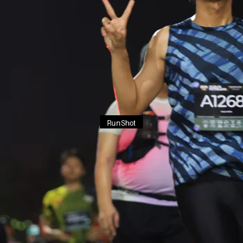 Runner Photo 6956259