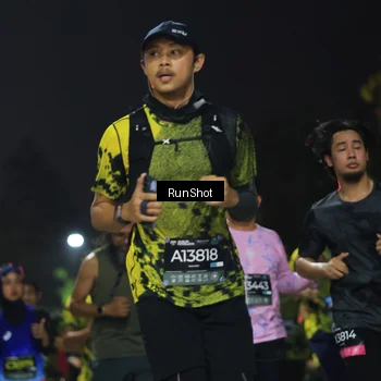 Runner Photo 6956269
