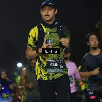 Runner Photo 6956271