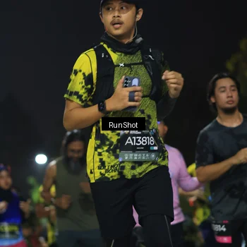 Runner Photo 6956273