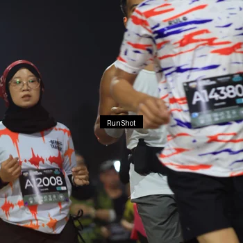Runner Photo 6956291