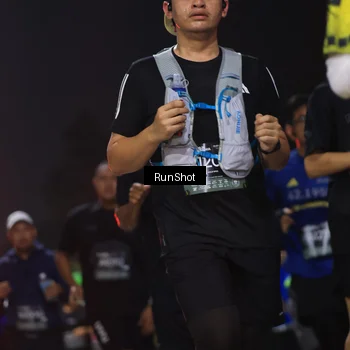 Runner Photo 6956320