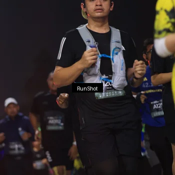 Runner Photo 6956323