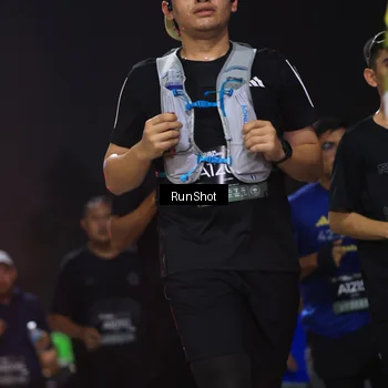 Runner Photo 6956324