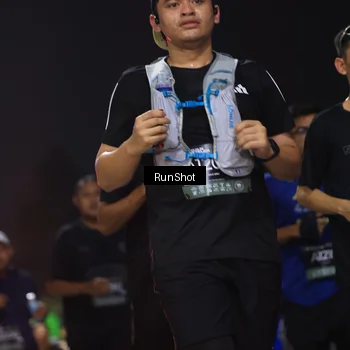 Runner Photo 6956326