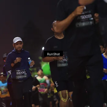 Runner Photo 6956331