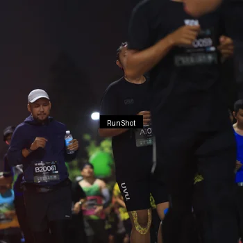 Runner Photo 6956335