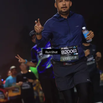 Runner Photo 6956353
