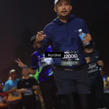 Runner Photo 6956357