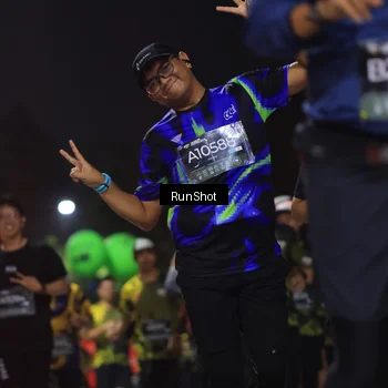 Runner Photo 6956363