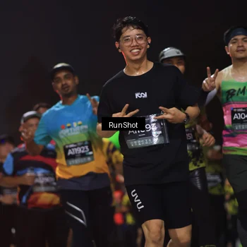 Runner Photo 6956385