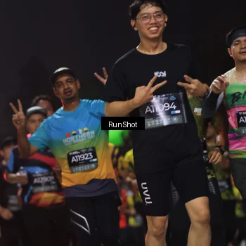 Runner Photo 6956386