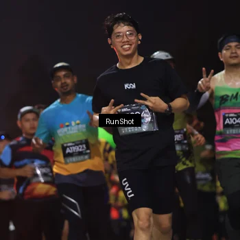 Runner Photo 6956389