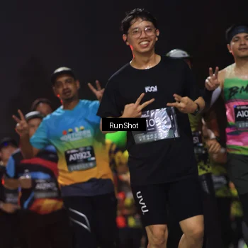 Runner Photo 6956390