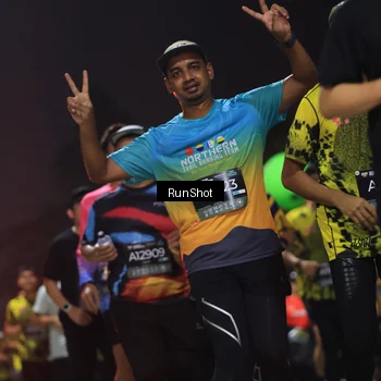 Runner Photo 6956393