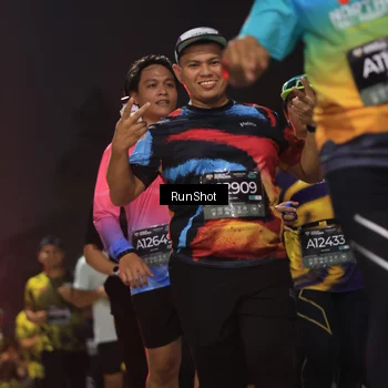 Runner Photo 6956401