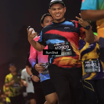 Runner Photo 6956405