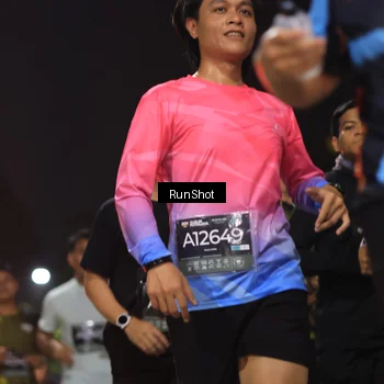Runner Photo 6956417