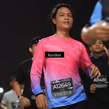 Runner Photo 6956419