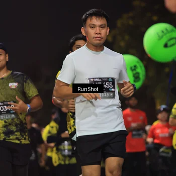 Runner Photo 6956433
