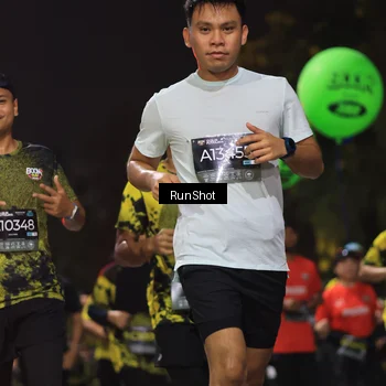 Runner Photo 6956436