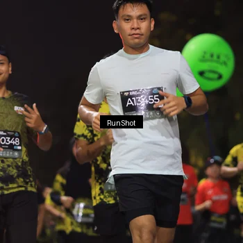 Runner Photo 6956438