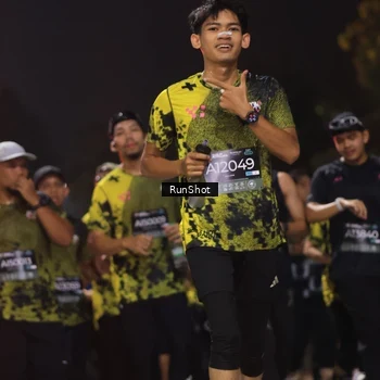 Runner Photo 6956461