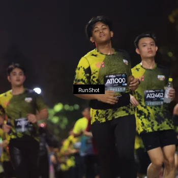Runner Photo 6956558