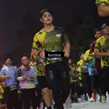 Runner Photo 6956562
