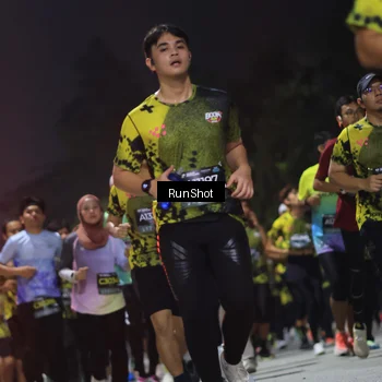 Runner Photo 6956565