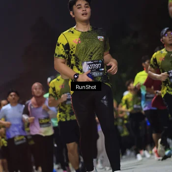 Runner Photo 6956566