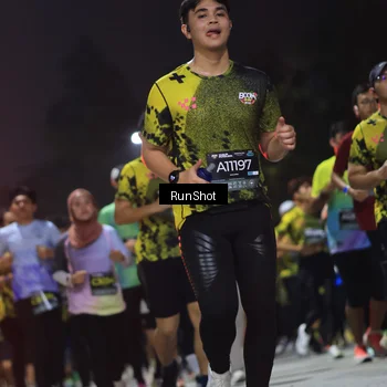 Runner Photo 6956570