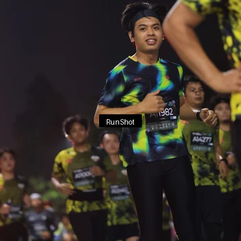 Runner Photo 6956571