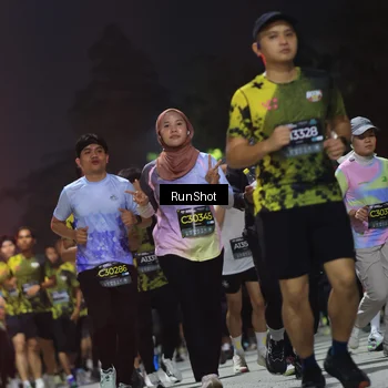Runner Photo 6956580