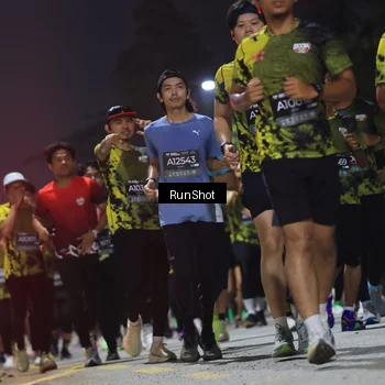 Runner Photo 6956641