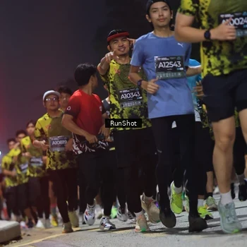Runner Photo 6956685