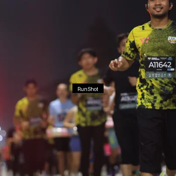 Runner Photo 6956708