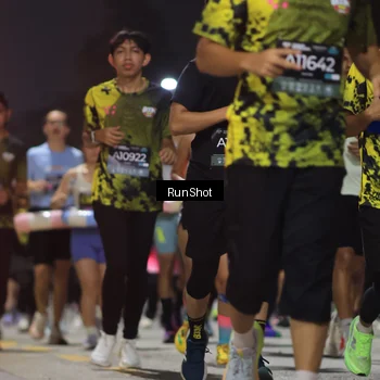 Runner Photo 6956713