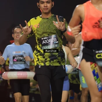 Runner Photo 6956730