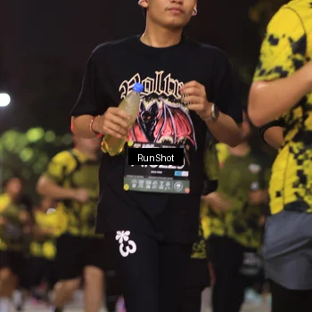 Runner Photo 6956762
