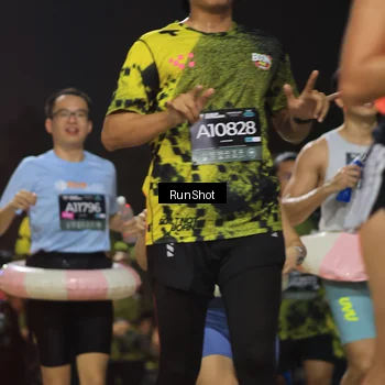Runner Photo 6956769