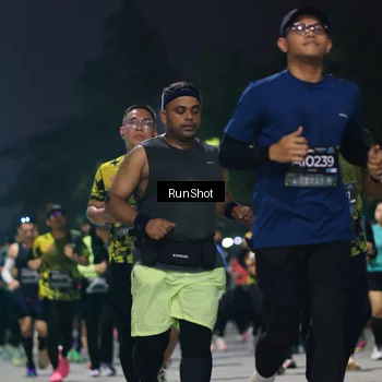 Runner Photo 6956831
